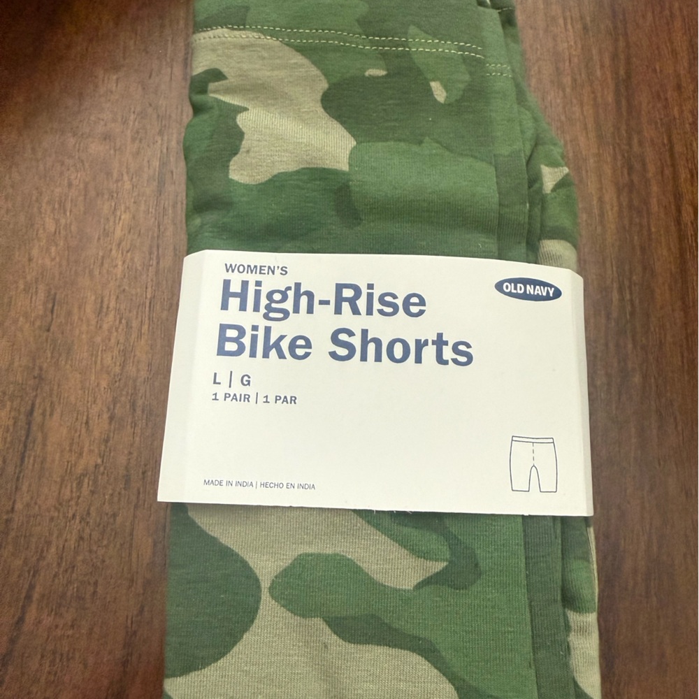 Women’s old navy bike shorts Brand new with tags